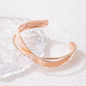 Armband, gedraaide en gelaagde metalen ontwerpen, metaallegering, zilver, Dames
