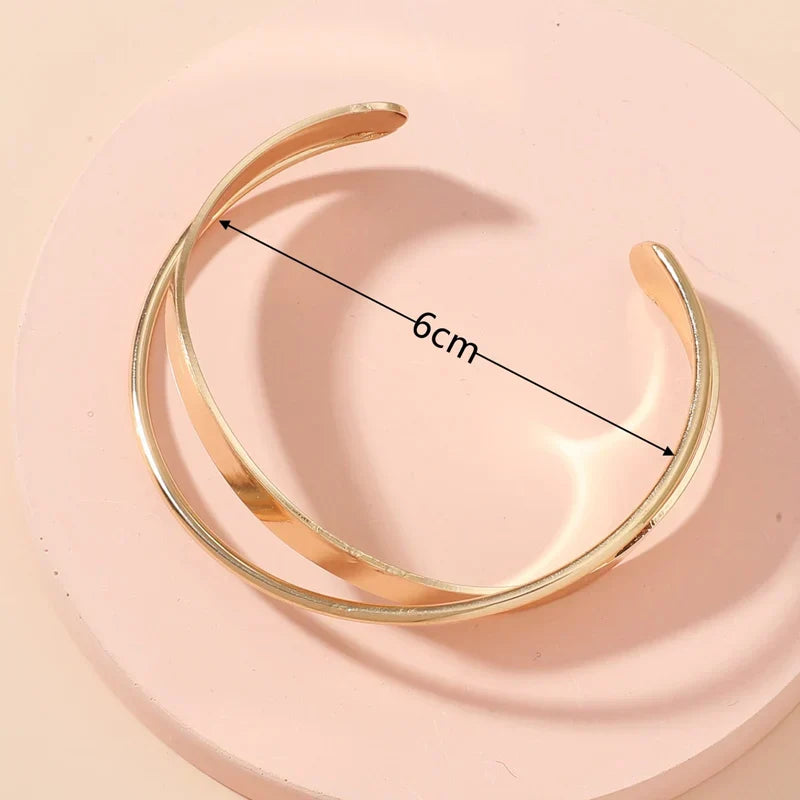Armband, gedraaide en gelaagde metalen ontwerpen, metaallegering, zilver, Dames