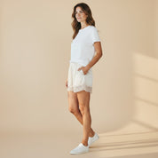 Noura Viscose shorts met kanten zoom en elastische taille voor dames