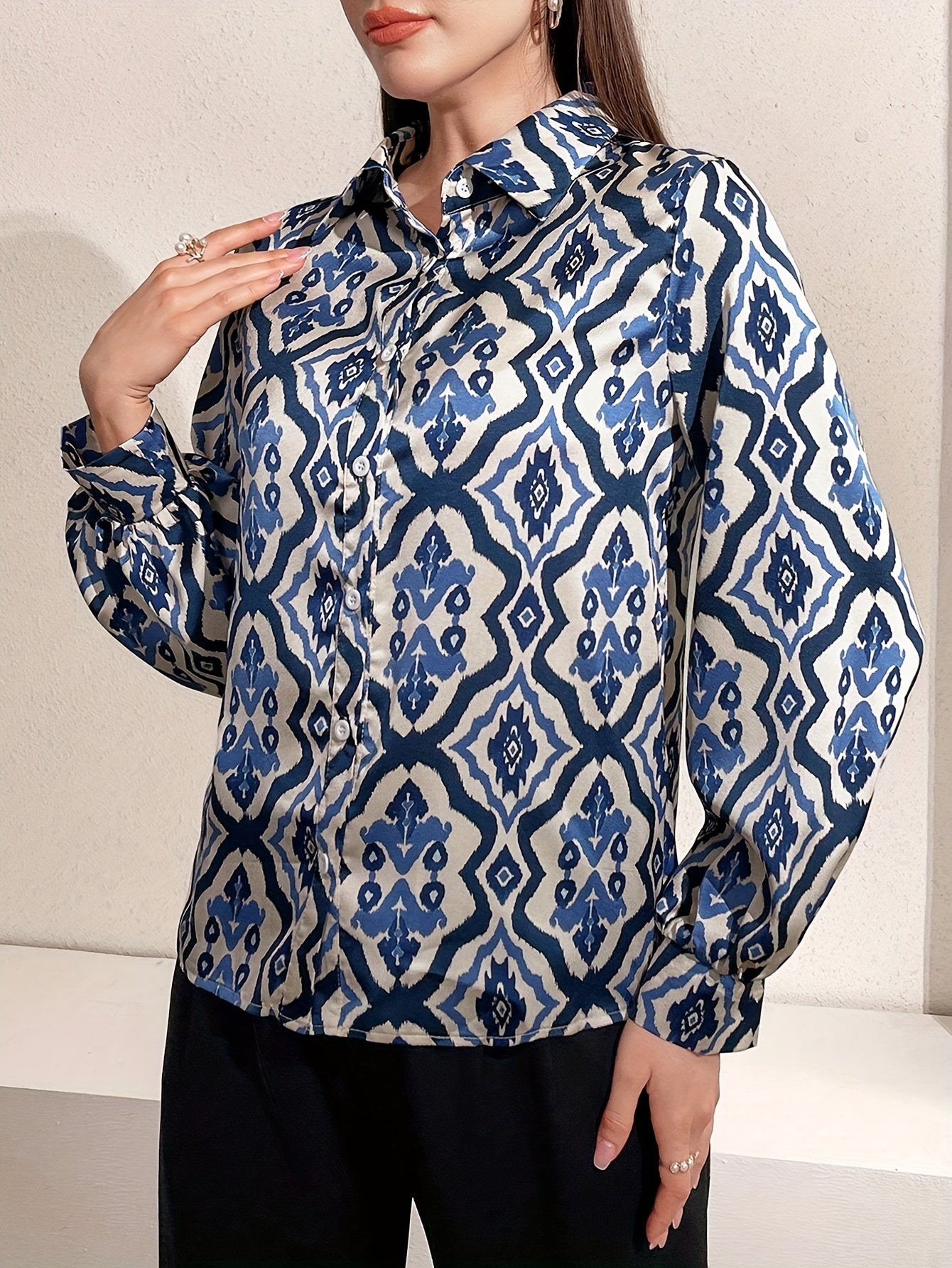 Witte Blouse Dames Met Grafische Print | Elegante Stijl 5