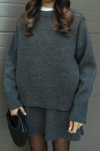 Gebreide set met top en rok donkergroen front view