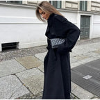 Jacquelynn | Klassieke Lange Trenchcoat Design en Ceintuur