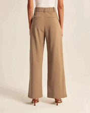 Breed pijpenbroek beige achterzijde