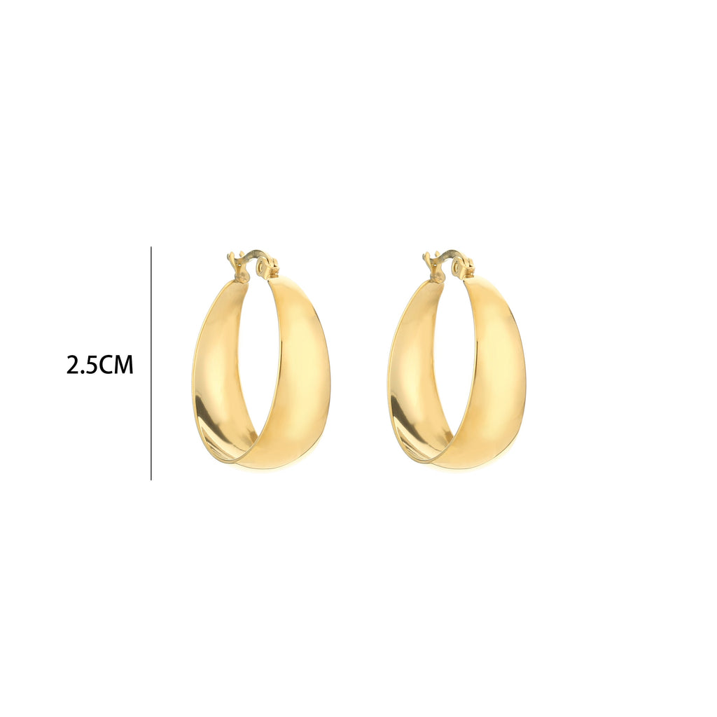 Gold hoop earrings with curved shape, front view with size indicator