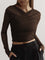 Blouse met mesh details en gekruiste voorzijde, donkerbruin, front view