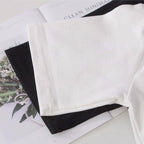 T-shirt wit met zwarte randen bovenzijde