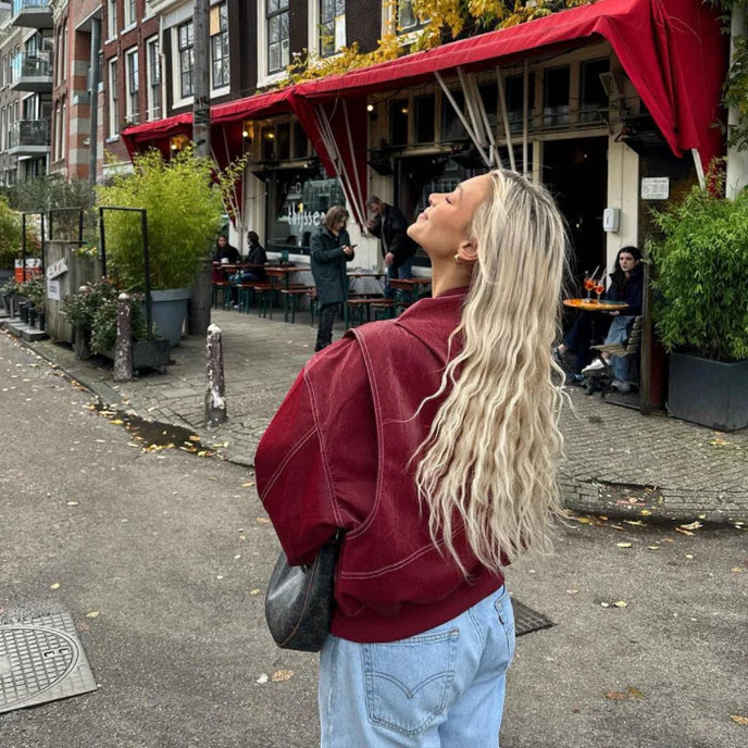 Rode leren jas oversized model achterzijde