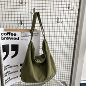 Selene Oversized canvas schoudertas met ruime pasvorm