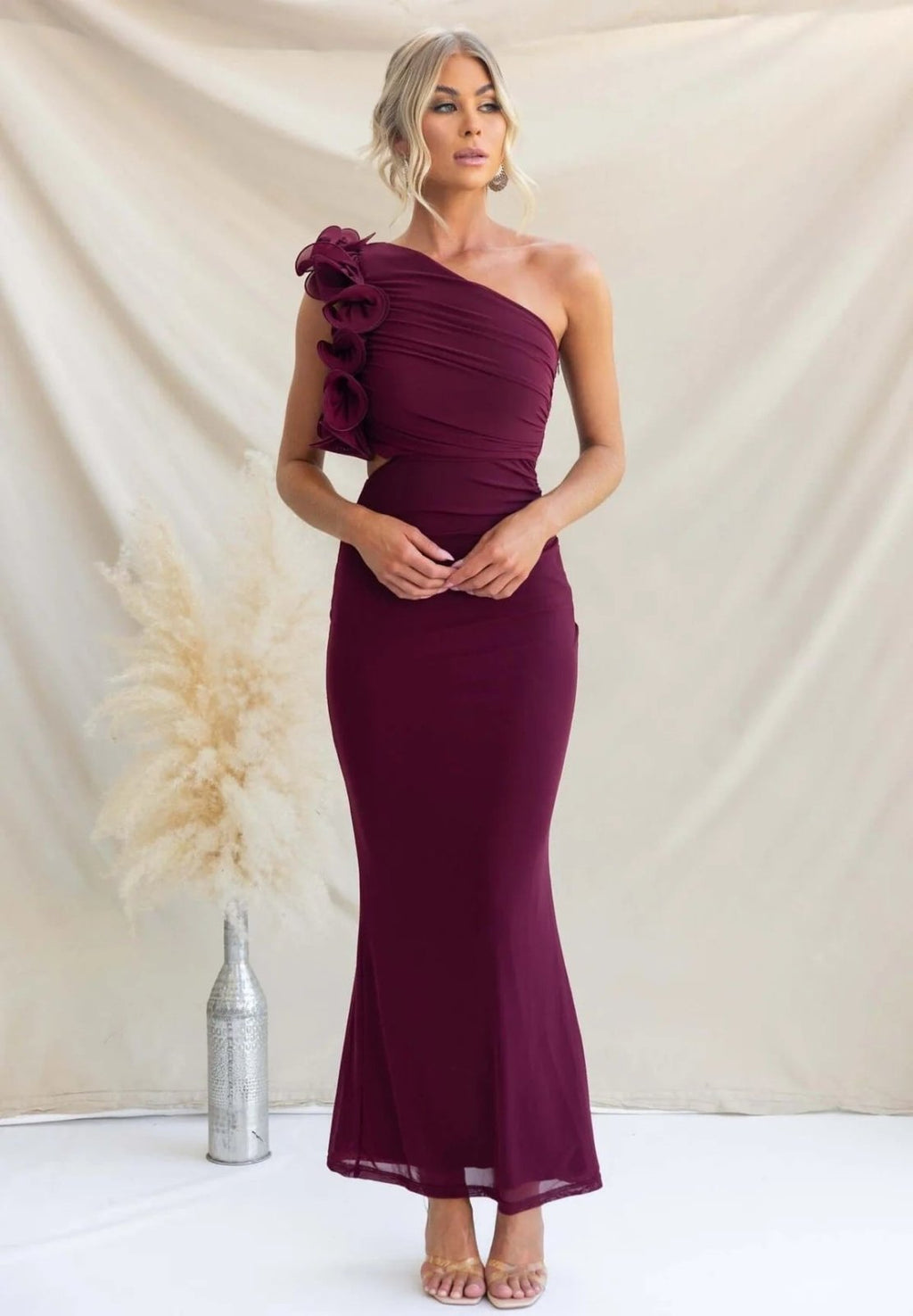 Dames Jurk Maxi One-Shoulder Ruche detail – Vorana