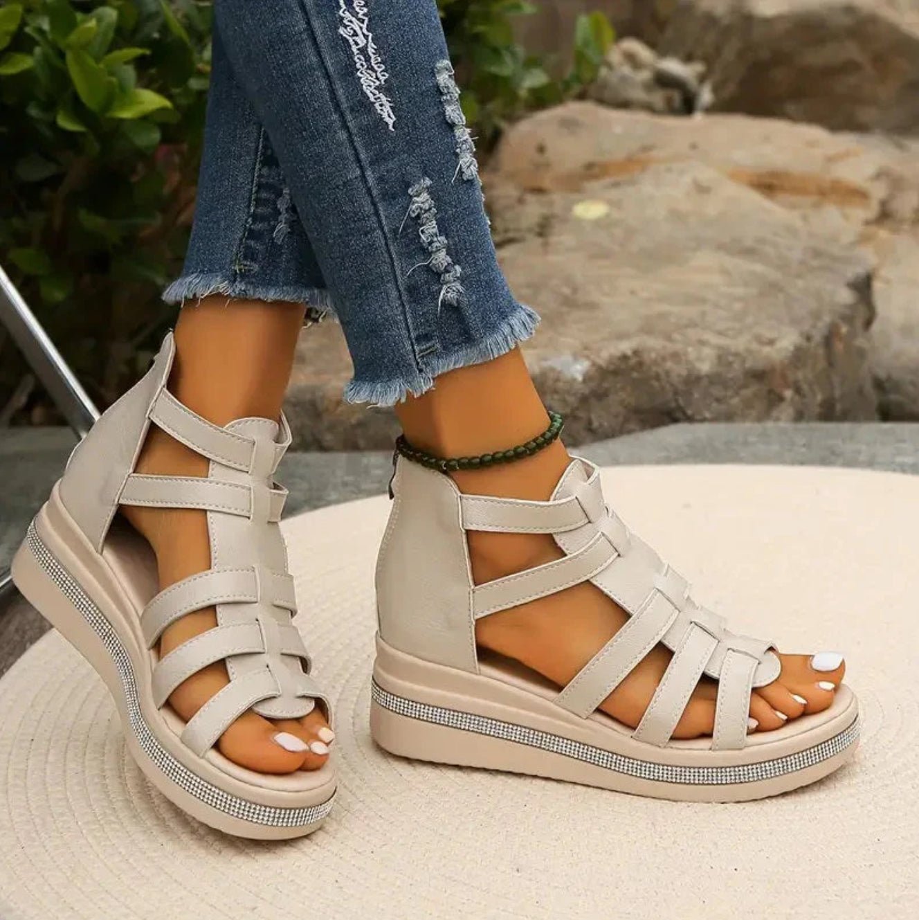 Dames Sandalen Sleehak Kruisbandjes Gespdetail – Vorana