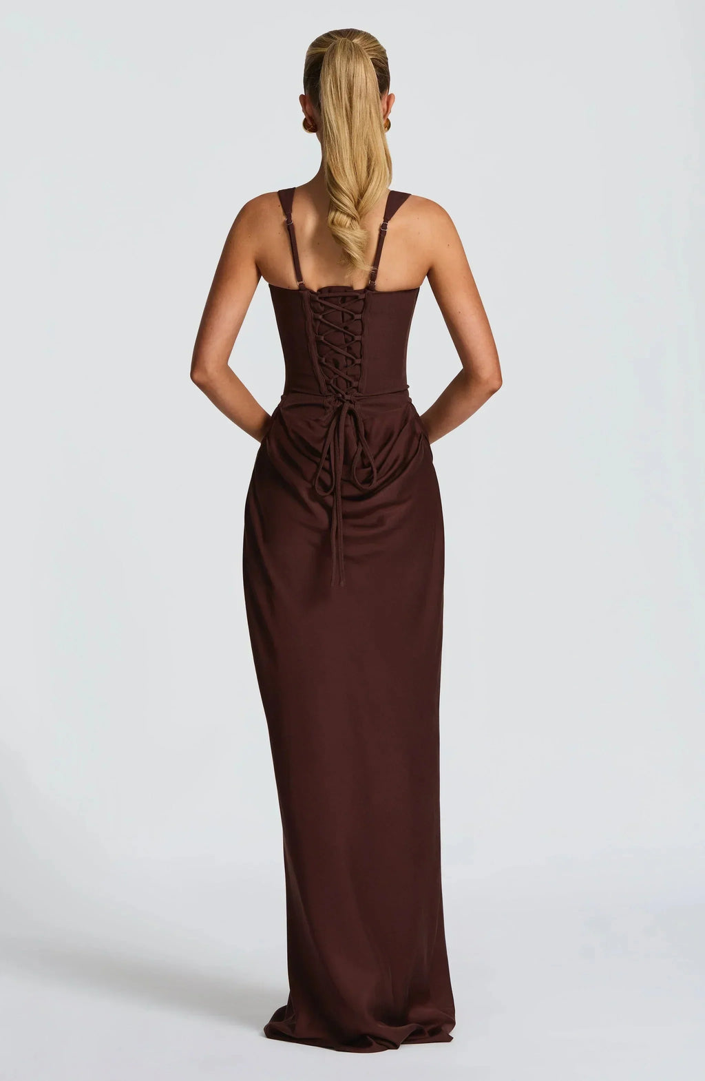 Jurk Dames Maxi Aansluitend model open rugdetail – Vorana